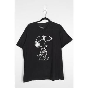 2017' Uniqlo x  Kaws Peanuts Snoopy T-Shirt